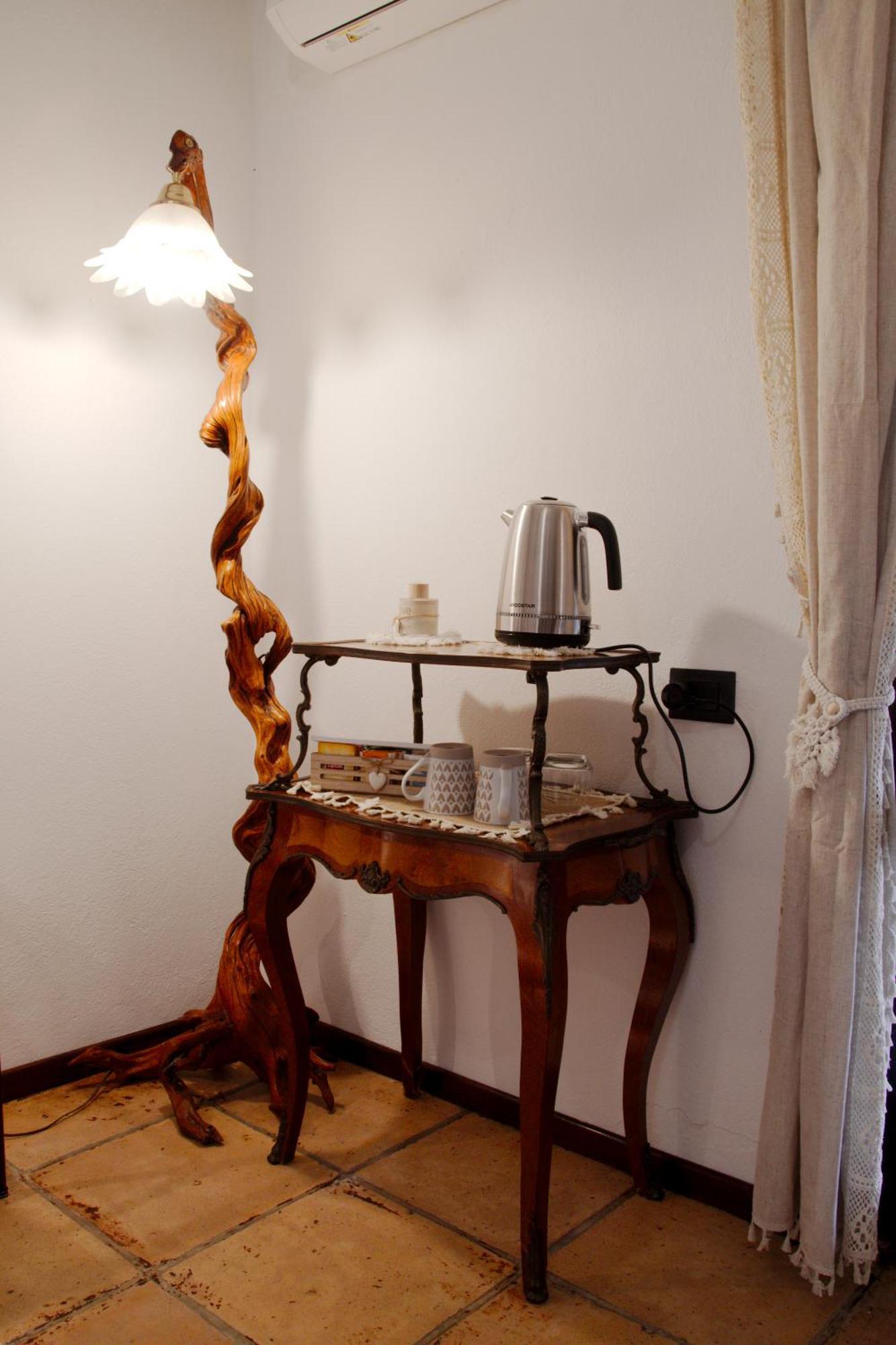Bed and Breakfast Domuseo à Quartucciu Extérieur photo